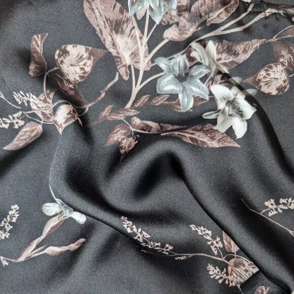 ASTR The Label | Satin Wrap Dress in Black Floral | Size Large - Picture 9 of 12